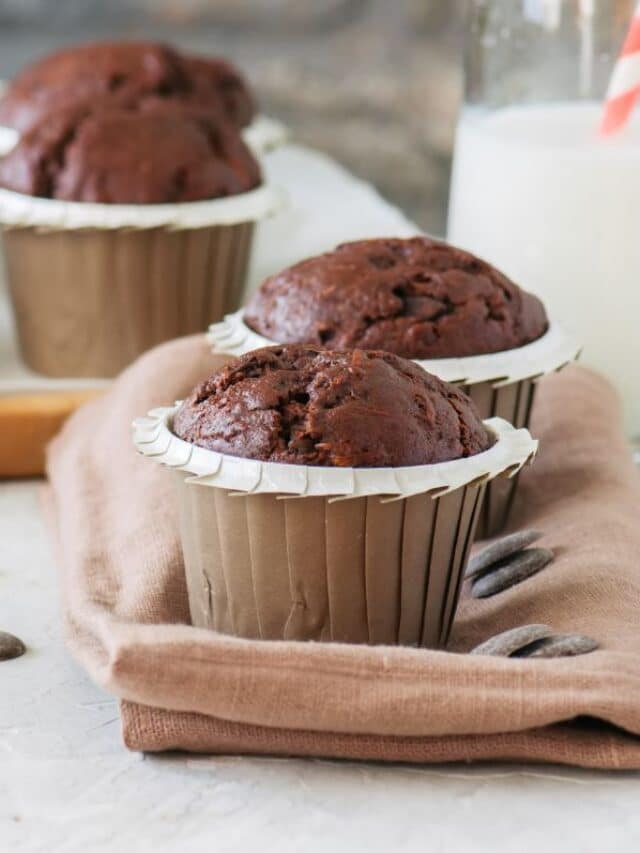 Super Easy Chocolate Chip Zucchini Muffins Story