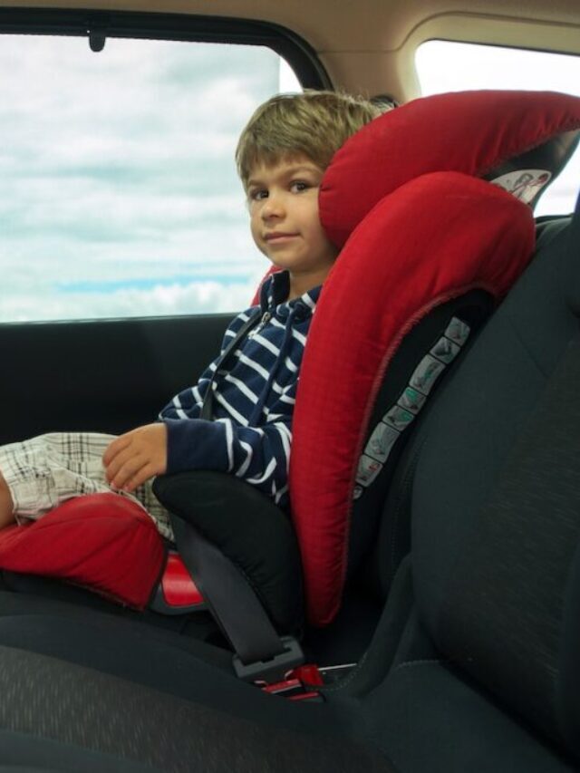 Travel Booster Seats: Mifold vs Bubble Bum Story