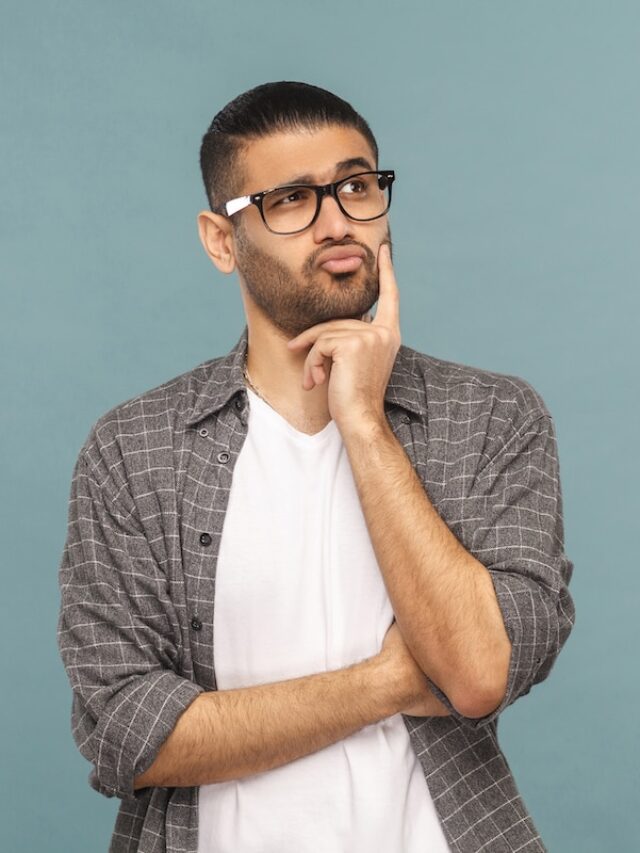 Portrait,Of,Bearded,Thoughtful,Handsome,Man,With,Black,Glasses,In